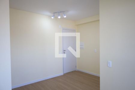 Sala de apartamento para alugar com 2 quartos, 44m² em Socorro, São Paulo