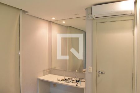 Quarto de apartamento para alugar com 2 quartos, 53m² em São Francisco, Curitiba