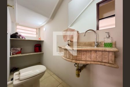 Lavabo de casa para alugar com 3 quartos, 250m² em Jardim Sao Francisco, Valinhos