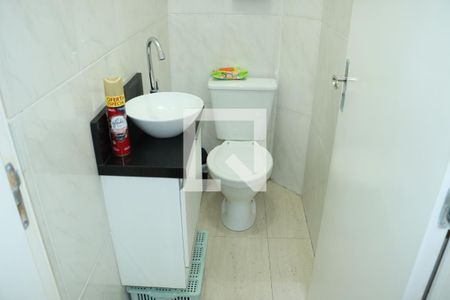 Lavabo de casa de condomínio para alugar com 2 quartos, 64m² em Centreville, Cotia