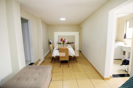 Sala de casa para alugar com 3 quartos, 120m² em Penha, Rio de Janeiro