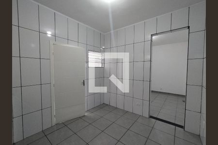 Sala/Cozinha de casa para alugar com 1 quarto, 28m² em Cambuci, São Paulo