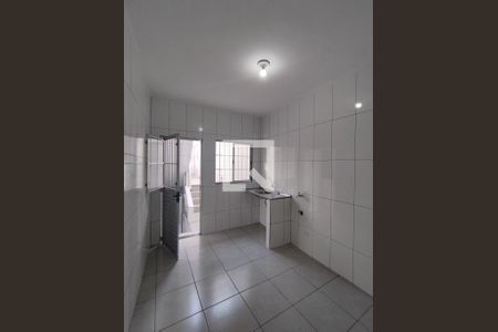 Sala/Cozinha de kitnet/studio para alugar com 1 quarto, 28m² em Cambuci, São Paulo
