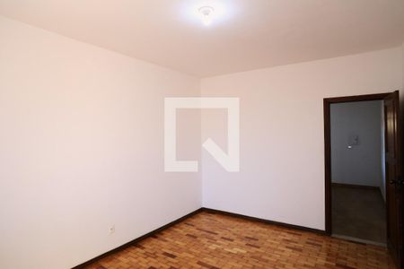 Sala de casa para alugar com 3 quartos, 180m² em Cachoeirinha, Belo Horizonte