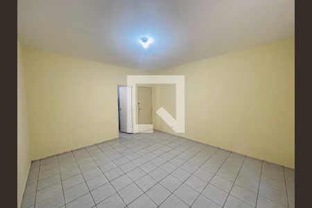Quarto 2 de casa para alugar com 2 quartos, 220m² em Jardim Presidente Dutra, Guarulhos