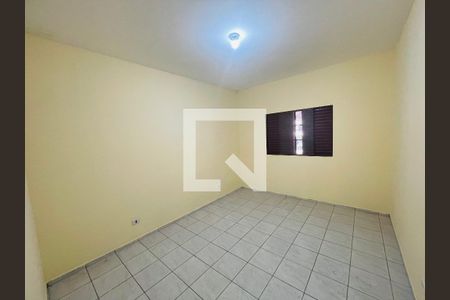 Quarto 1 de casa para alugar com 2 quartos, 220m² em Jardim Presidente Dutra, Guarulhos