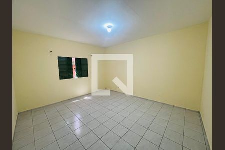 Quarto 2 de casa para alugar com 2 quartos, 220m² em Jardim Presidente Dutra, Guarulhos