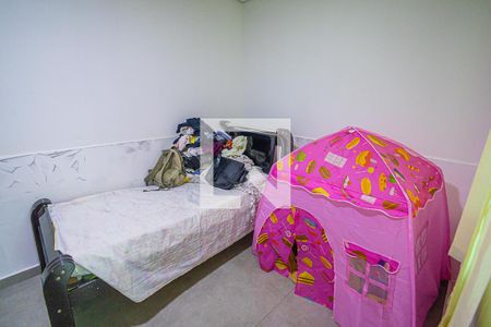 Quarto 1 de casa à venda com 3 quartos, 200m² em Braúnas, Belo Horizonte