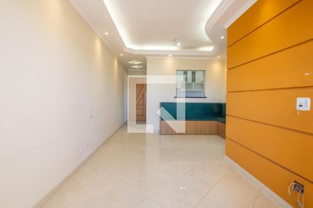 Sala de apartamento à venda com 3 quartos, 75m² em Quitaúna, Osasco