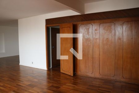 Sala de apartamento à venda com 2 quartos, 197m² em Perdizes, São Paulo