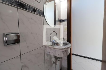 Lavabo de casa para alugar com 3 quartos, 220m² em Vila Matilde, São Paulo