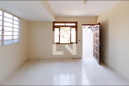 Sala de casa para alugar com 2 quartos, 60m² em Havaí, Belo Horizonte