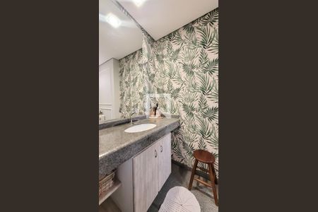 Lavabo de apartamento à venda com 3 quartos, 117m² em Cambuí, Campinas