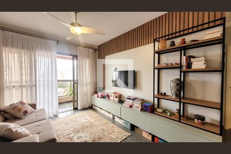 Sala de apartamento à venda com 3 quartos, 117m² em Cambuí, Campinas