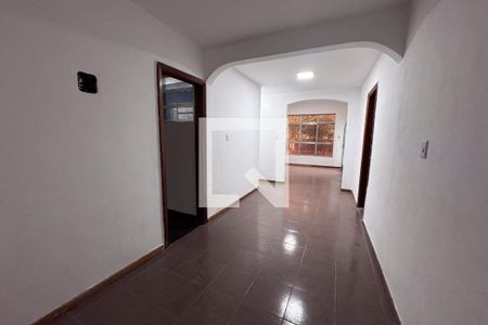 Sala de casa para alugar com 2 quartos, 212m² em Vila Oito de Maio, Duque de Caxias