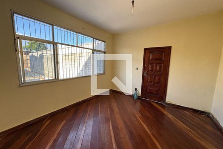 Sala de casa para alugar com 3 quartos, 300m² em Vila Sao Sebastiao, Duque de Caxias