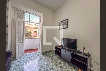 Sala de apartamento para alugar com 2 quartos, 60m² em Centro, Rio de Janeiro