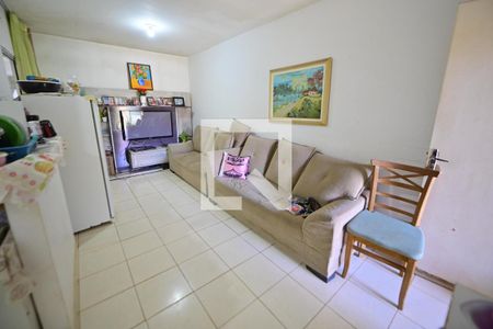 Sala de casa de condomínio para alugar com 3 quartos, 60m² em Loteamento Alphaville Residencial T, Goiânia