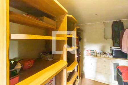Closet de casa para alugar com 1 quarto, 150m² em Senador Vasconcelos, Rio de Janeiro
