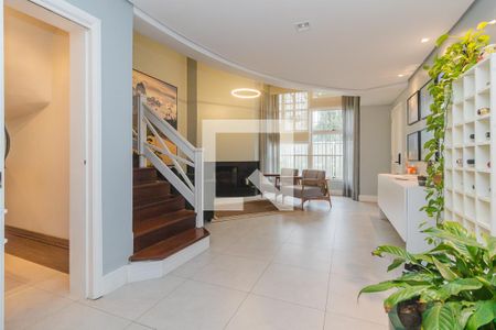 Sala de casa à venda com 4 quartos, 330m² em Ipanema, Porto Alegre