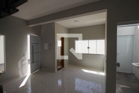 Sala de casa de condomínio para alugar com 2 quartos, 59m² em Alto da Boa Vista, Sorocaba