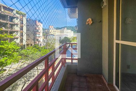 Varanda de apartamento para alugar com 2 quartos, 62m² em Jardim Tres Marias, Guarujá