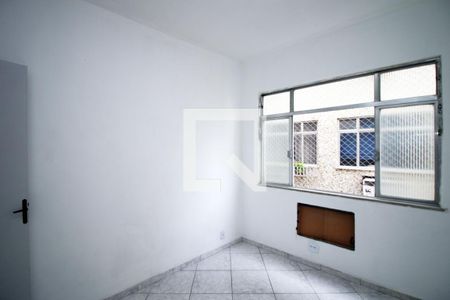 Quarto 1 de apartamento para alugar com 2 quartos, 60m² em Irajá, Rio de Janeiro