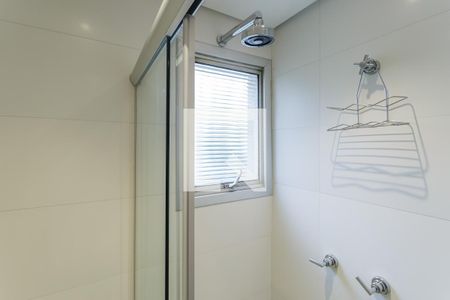 Banheiro da Suíte 1 de apartamento à venda com 2 quartos, 70m² em Indianópolis, São Paulo
