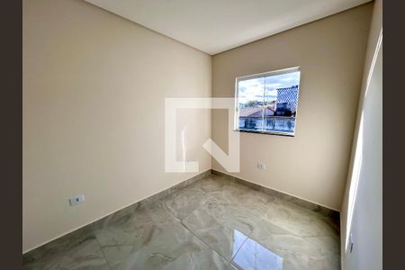 Quarto 1 de casa para alugar com 2 quartos, 60m² em Cidade Jardim Cumbica, Guarulhos