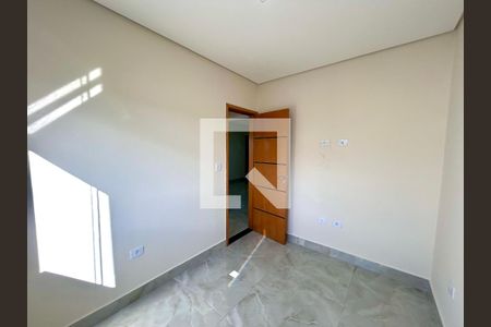 Quarto 1 de casa para alugar com 2 quartos, 60m² em Cidade Jardim Cumbica, Guarulhos