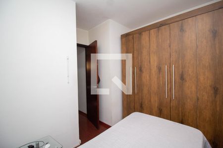 Quarto 2 de casa de condomínio para alugar com 2 quartos, 50m² em Jardim Vivan, São Paulo