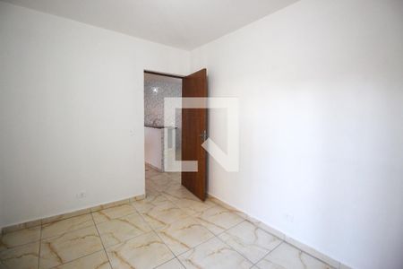 Quarto 2 de casa para alugar com 2 quartos, 68m² em Parque Ipe, São Paulo