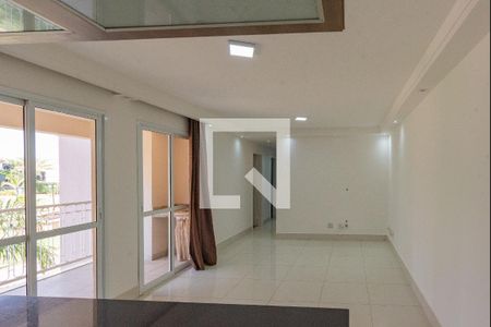 Sala de apartamento para alugar com 3 quartos, 76m² em Jardim São Vicente, Campinas