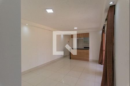 Sala de apartamento para alugar com 3 quartos, 76m² em Jardim São Vicente, Campinas
