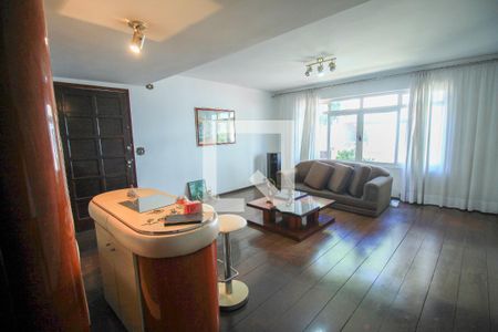 Sala de casa para alugar com 4 quartos, 385m² em Vila Prudente, São Paulo
