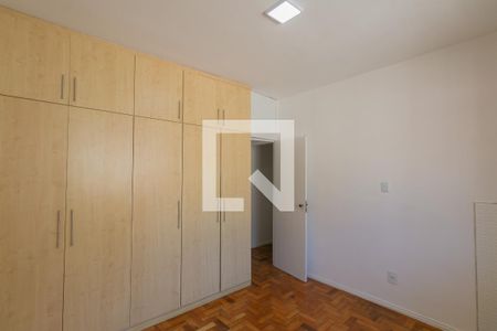 Quarto 1 de casa para alugar com 4 quartos, 360m² em Itapoã, Belo Horizonte