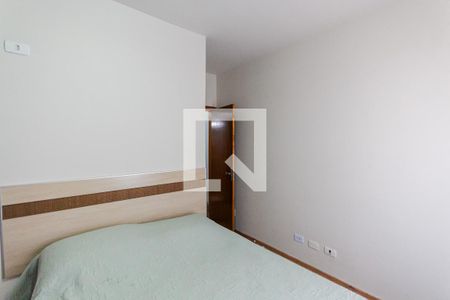Suíte 2 de apartamento para alugar com 2 quartos, 56m² em Jardim Santo Alberto, Santo André
