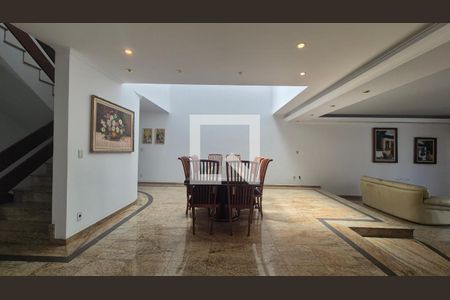 Sala de casa à venda com 4 quartos, 613m² em Vila América, Santo André