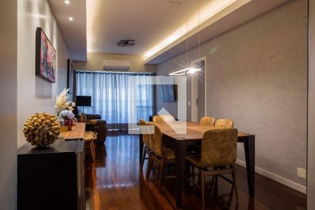 Apartamento à venda com 2 quartos, 100m² em Copacabana, Rio de Janeiro