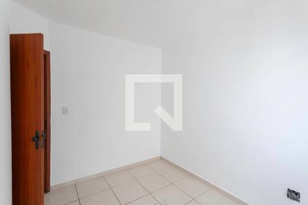 Quarto 1 de apartamento para alugar com 2 quartos, 74m² em Arvoredo, Contagem