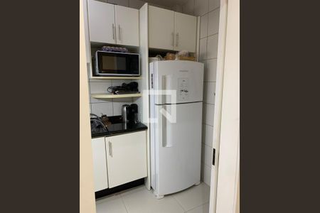 Cozinha de apartamento para alugar com 3 quartos, 100m² em Centro, Florianópolis