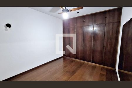 Apartamento para alugar com 4 quartos, 275m² em Jardim Ampliacao, São Paulo