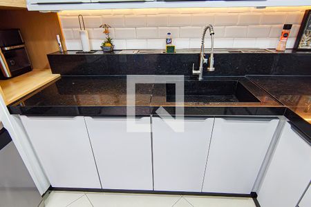 cozinha de casa de condomínio para alugar com 4 quartos, 137m² em Taquara, Rio de Janeiro