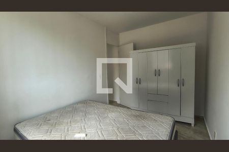 Quarto 1 de apartamento para alugar com 2 quartos, 45m² em Vargem Pequena, Rio de Janeiro