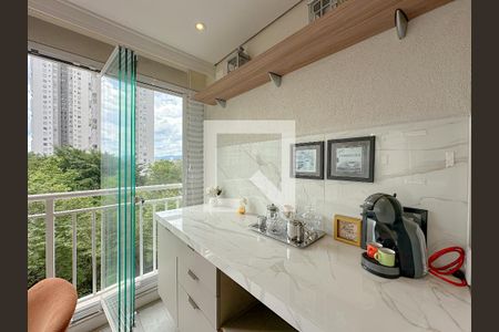 Varanda de apartamento à venda com 2 quartos, 63m² em Vila Anastácio, São Paulo
