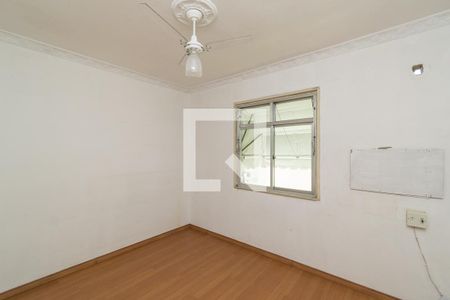 Quarto 1 de apartamento para alugar com 2 quartos, 50m² em Irajá, Rio de Janeiro