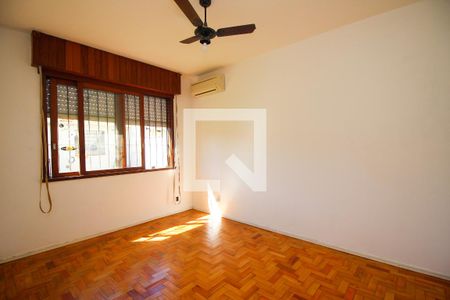 Quarto 1 de casa à venda com 3 quartos, 177m² em Guarujá, Porto Alegre