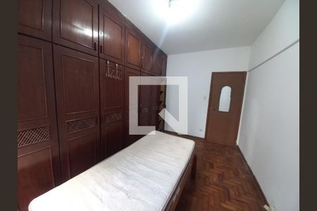 Quarto de apartamento para alugar com 2 quartos, 74m² em Itararé, São Vicente