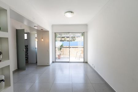 Sala de apartamento para alugar com 3 quartos, 124m² em Vila Ipojuca, São Paulo