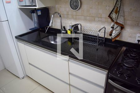 Cozinha de casa de condomínio à venda com 3 quartos, 62m² em Vila Esperança, São Paulo
